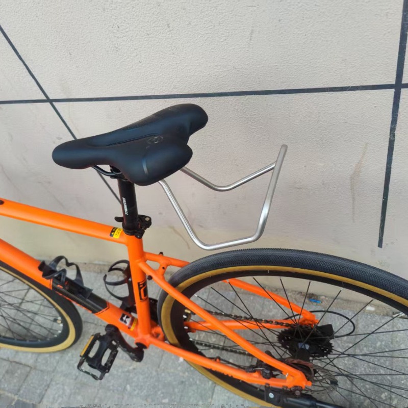 Stelaż rowerowy ze stali nierd – Bike Cargo Rack recenzja i cena