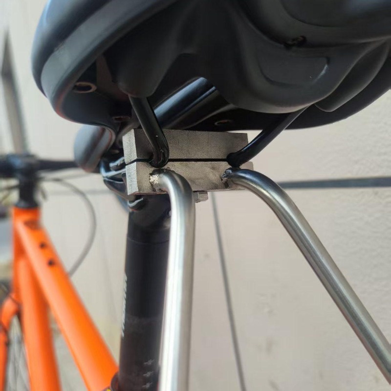 Stelaż rowerowy ze stali nierd – Bike Cargo Rack recenzja i cena