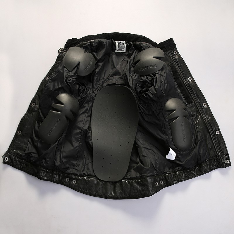 Odpinany strój motocyklowy z e – Cycling Gear Shop recenzja i cena